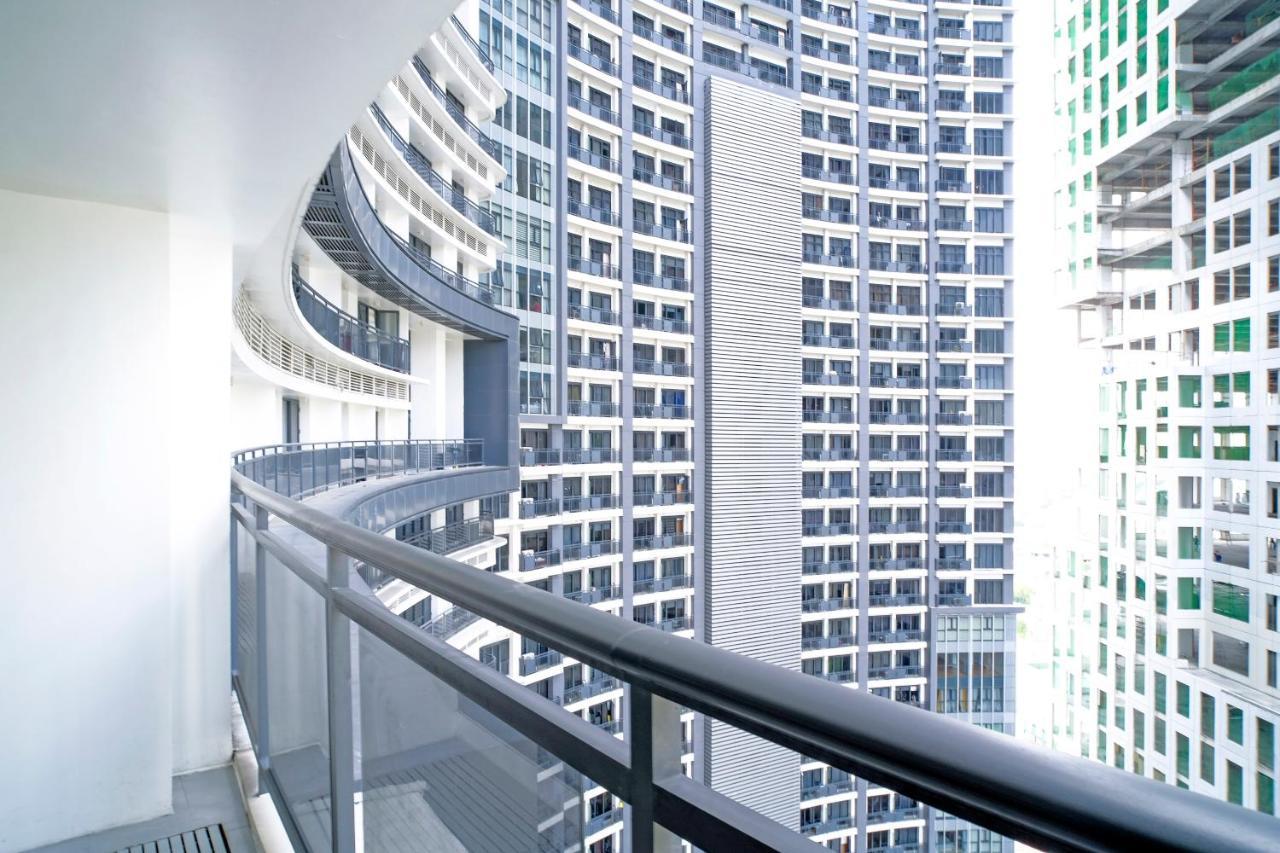 Milano Versace Suites Makati City Exterior photo